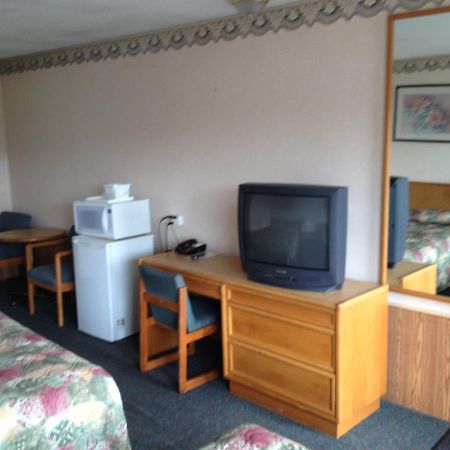 Weber Inn Kitchener Esterno foto
